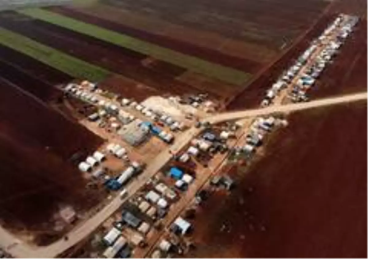 İdlib'in Sarmada kırsalında insanlık dramı