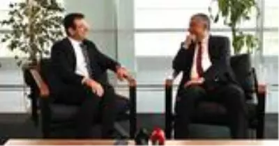 İmamoğlu'ndan Sarıyer Belediye Başkanı'na mazbata esprisi: Sende 3 dönemde 3 mazbata bende bir dönem 2 seçimde 3 mazbata İmamoğlu'ndan Sarıyer Belediye Başkanı'na mazbata esprisi: Sende 3 dönemde 3 mazbata bende bir dönem 2 seçimde 3 mazbata