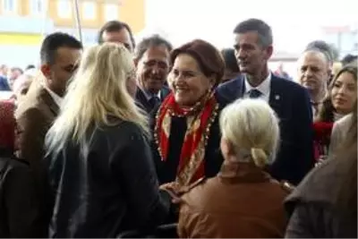 İYİ Parti Genel Başkanı Akşener: Siyasetçilerin elini spora sokmaması lazım