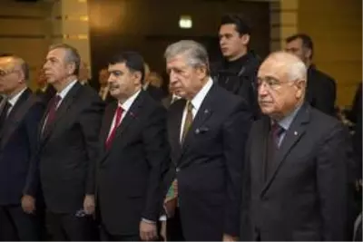 Kamu Görevlileri Etik Kurulu Başkanı Köksal Toptan'dan 'tarafsızlık' vurgusu Kamu Görevlileri Etik Kurulu Başkanı Köksal Toptan'dan 'tarafsızlık' vurgusu