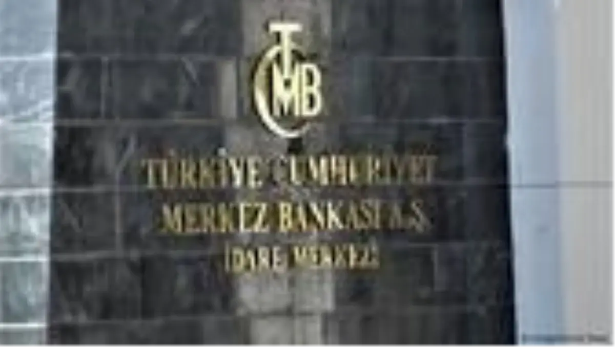 Merkez Bankası politika faizini 50 baz puan indirerek 10,75'e düşürdü