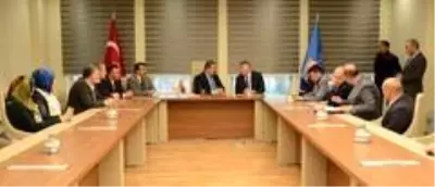 Palandöken Belediyesinde sözleşme sevinci Palandöken Belediyesinde sözleşme sevinci
