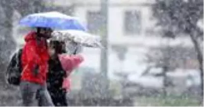 Serin ve yağışlı hava yarın sabahtan Pazar gününe kadar yurt genelinde etkili olacak Serin ve yağışlı hava yarın sabahtan Pazar gününe kadar yurt genelinde etkili olacak