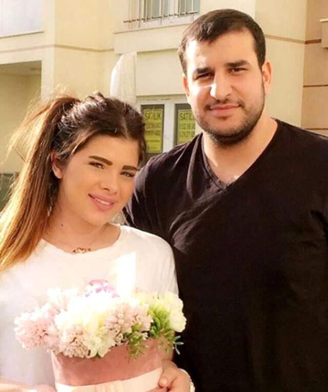 Ünlü oyuncu Damla Ersubaşı, sosyal medyada kendisine laf atan takipçisine yanıt verdi
