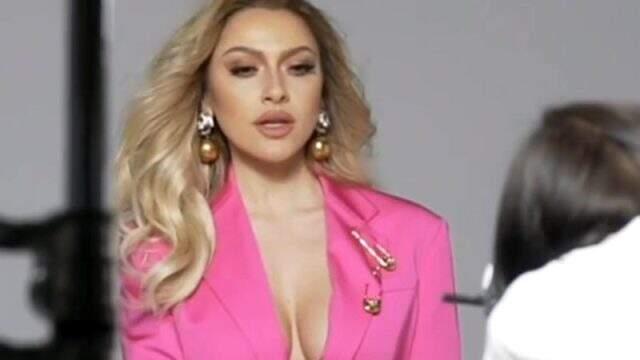 Ünlü şarkıcı Hadise, sosyal medyadaki paylaşımıyla Kim Kardashian'a benzetildi