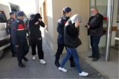 Antalya'da fuhuş operasyonu Antalya'da fuhuş operasyonu