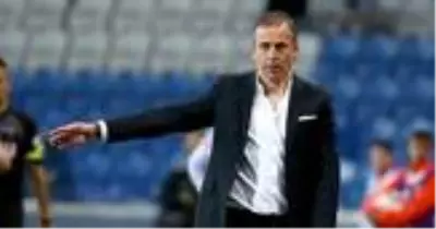 Azerbaycan'da liste daraltıldı! Abdullah Avcı son 6 hoca arasında