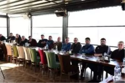 Başkan Aşgın, kasaplarla bir araya geldi