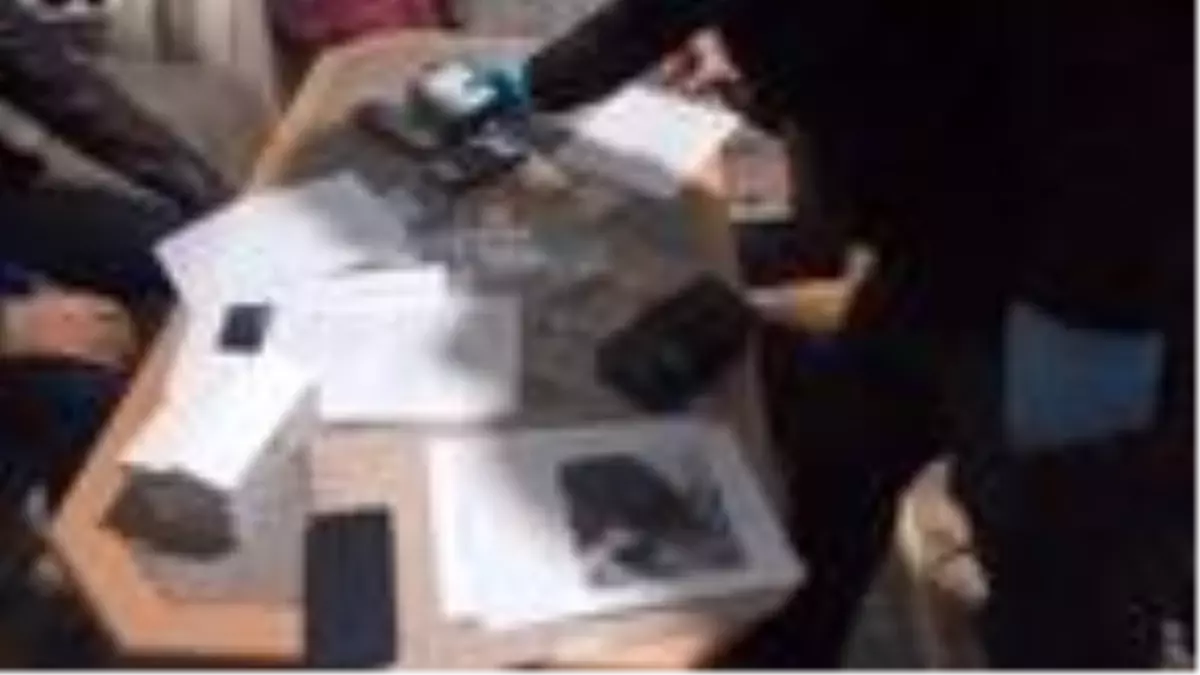 Kendilerini avukat olarak tanıtan telefon dolandırıcılarına operasyon: 12 gözaltı