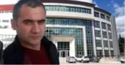 Mahkemede 20 yıl ceza aldığını duyan sanık, ağzına sakladığı kalemi boynuna sapladı