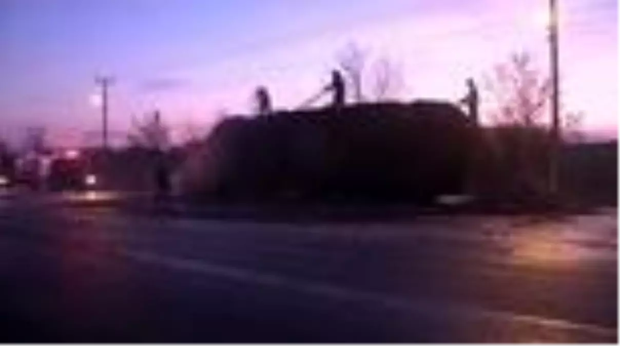 Saman yüklü tır yandı