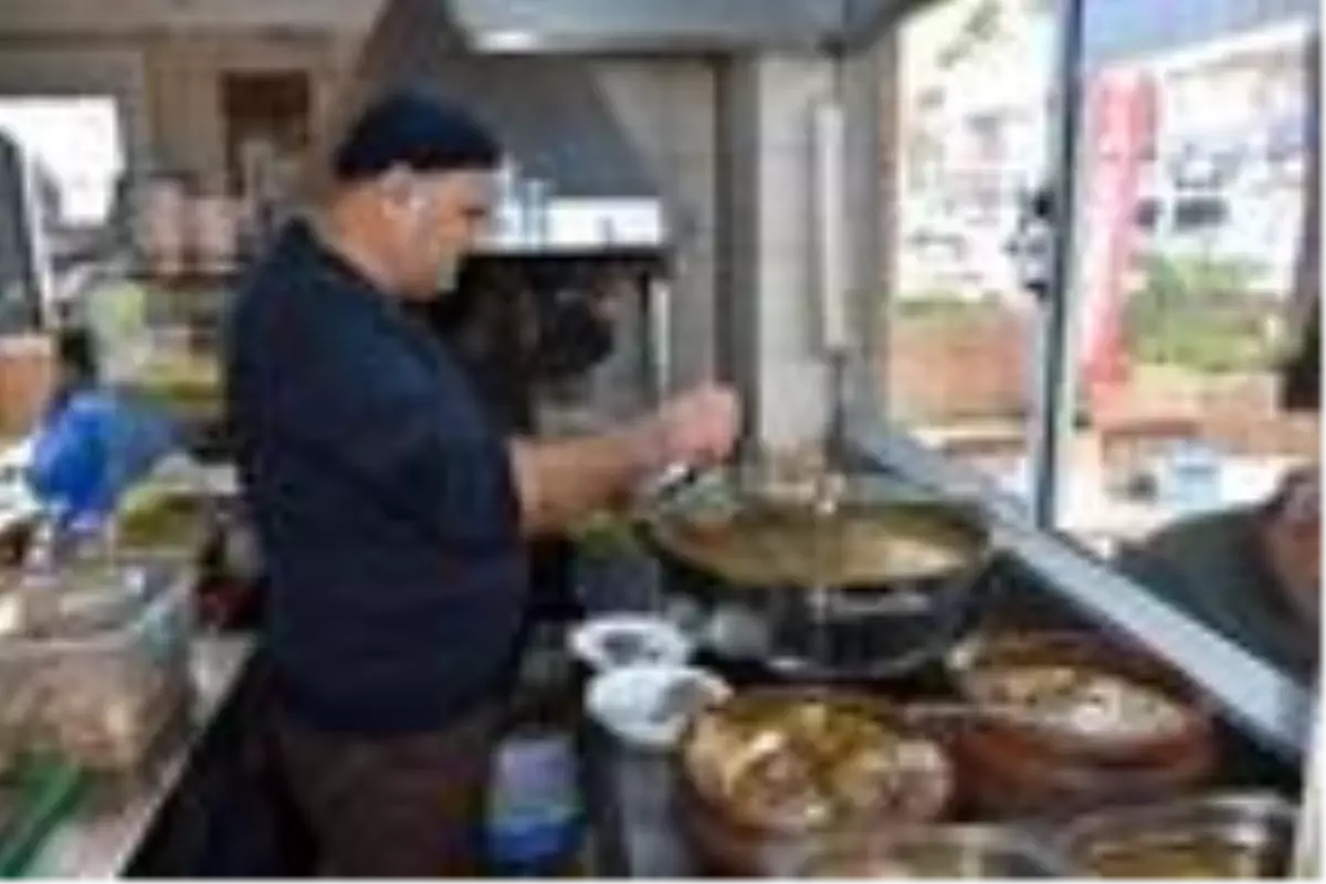 Tadı için kilometrelerce yol gittiği Muğla kebabı çorbası, işi oldu