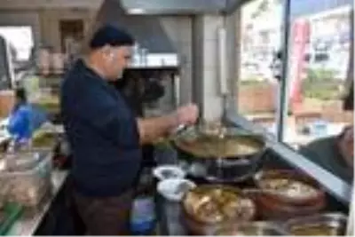 Tadı için kilometrelerce yol gittiği Muğla kebabı çorbası, işi oldu