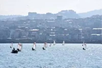 Trabzon'un düşman işgalinden kurtuluşu kutlanıyor Trabzon'un düşman işgalinden kurtuluşu kutlanıyor