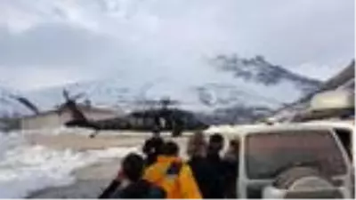 5 hasta, Bahçesaray'dan askeri helikopterle Van'a götürüldü