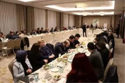 AK Parti'li Kaya: 'Gezi'deki amaç ülkeyi yıkmaktı ama başaramadılar' AK Parti'li Kaya: 'Gezi'deki amaç ülkeyi yıkmaktı ama başaramadılar'