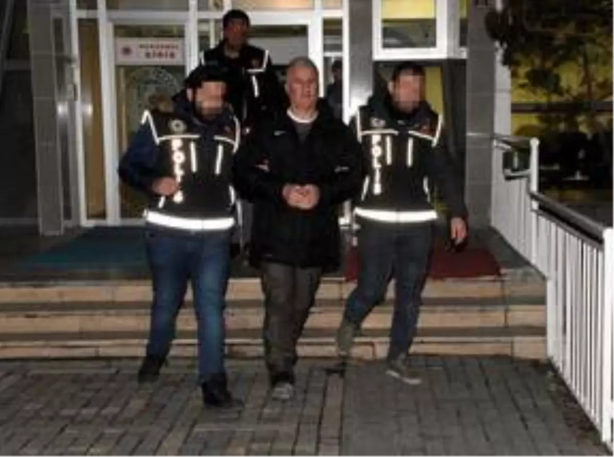 Gümüşhane'de mahkumlara uyuşturucu temin ettiği öne sürülen gardiyan tutuklandı