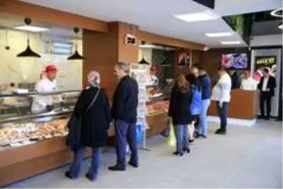 Manavgat Halk Et satışa başladı Manavgat Halk Et satışa başladı