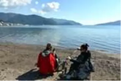 Marmaris'te ilk cemre havaya düştü; sahiller cıvıl cıvıl Marmaris'te ilk cemre havaya düştü; sahiller cıvıl cıvıl