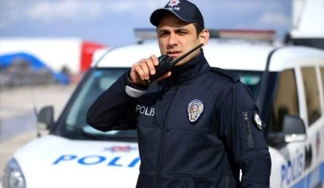 Polislerin çalışma şartlarında iyileştirme yapıldı! Evlilik yıl dönümünde izin kullanacaklar.