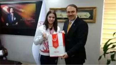 Sporu bırakmak istedi, Türkiye şampiyonu oldu Sporu bırakmak istedi, Türkiye şampiyonu oldu