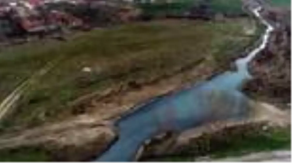 Teke Deresi'nin rengi değişti