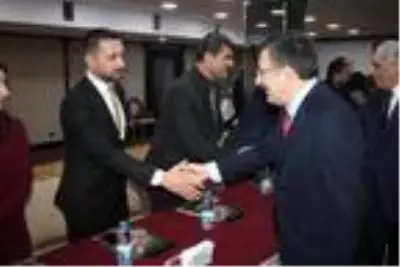 Cevdet Yılmaz: Türkiye İdlib'de yaşananlara seyirci kalamaz
