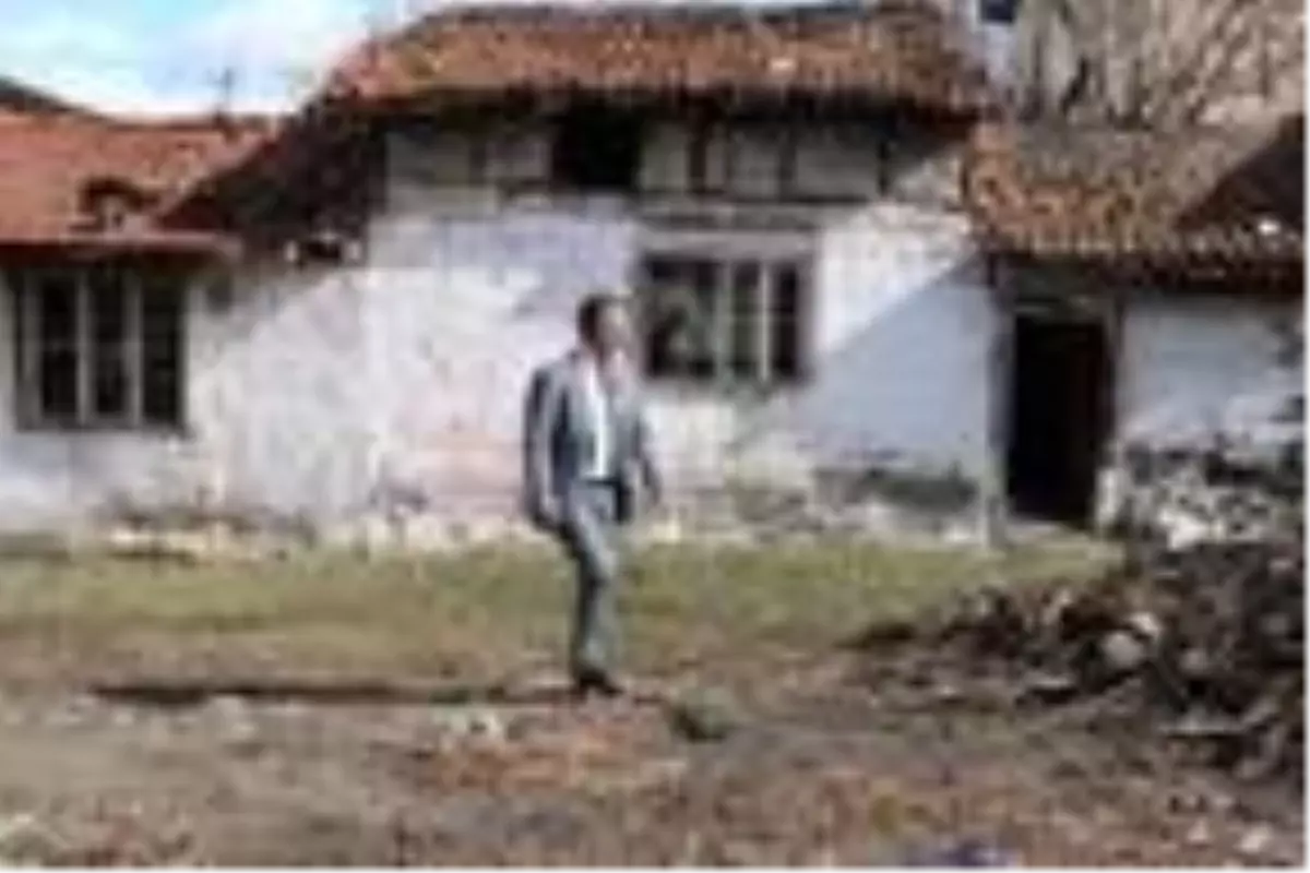 Çorum Kalesi'ndeki, 'kale kondu'lar yıkılıyor