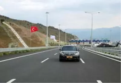 Cumhurbaşkanı Erdoğan'dan Kılıçdaroğlu'na: 'Kendisi aranızda da ben mi göremiyorum?' (2) Cumhurbaşkanı Erdoğan'dan Kılıçdaroğlu'na: 'Kendisi aranızda da ben mi göremiyorum?' (2)