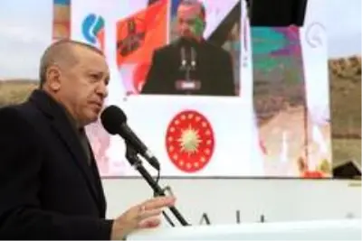 Cumhurbaşkanı Erdoğan'dan Kılıçdaroğlu'na: 'Kendisi aranızda da ben mi göremiyorum?' (2) Cumhurbaşkanı Erdoğan'dan Kılıçdaroğlu'na: 'Kendisi aranızda da ben mi göremiyorum?' (2)