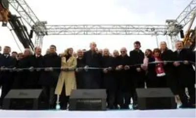 Cumhurbaşkanı Erdoğan'dan Kılıçdaroğlu'na: 'Kendisi aranızda da ben mi göremiyorum?' (2) Cumhurbaşkanı Erdoğan'dan Kılıçdaroğlu'na: 'Kendisi aranızda da ben mi göremiyorum?' (2)
