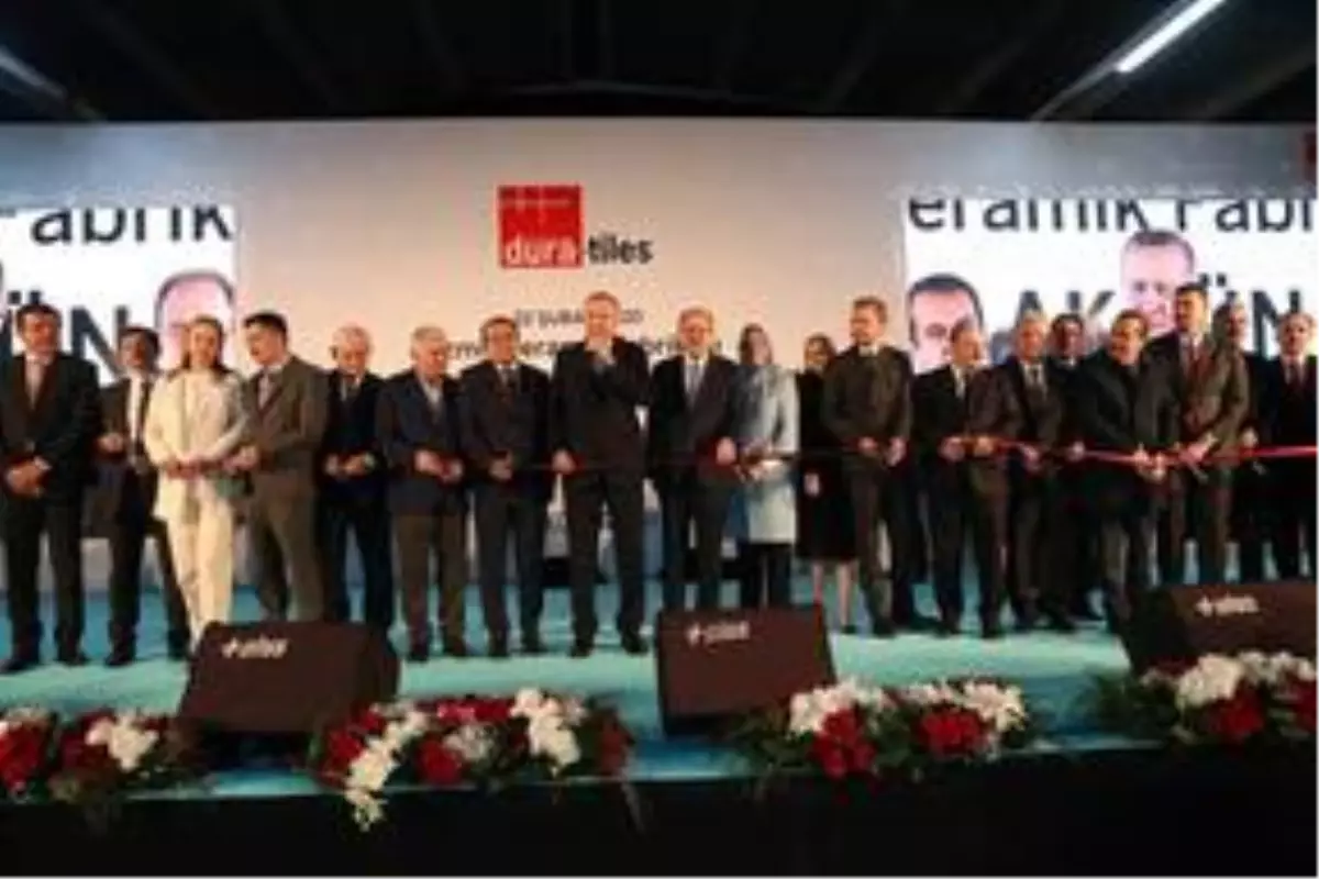 Cumhurbaşkanı Erdoğan İzmir'de seramik fabrikası açtı Açıklaması