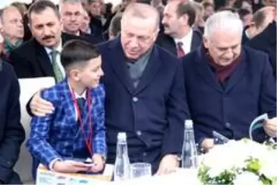 Cumhurbaşkanı Erdoğan: 'Yol haritamızı belirledik. Masada olduğumuzu her tarafa duyuracağız' (1) Cumhurbaşkanı Erdoğan: 'Yol haritamızı belirledik. Masada olduğumuzu her tarafa duyuracağız' (1)