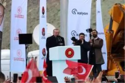 Cumhurbaşkanı Erdoğan: 'Yol haritamızı belirledik. Masada olduğumuzu her tarafa duyuracağız' (1) Cumhurbaşkanı Erdoğan: 'Yol haritamızı belirledik. Masada olduğumuzu her tarafa duyuracağız' (1)