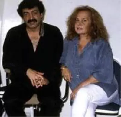 Muhterem Nur yoğun bakımda! İşte detaylar Muhterem Nur yoğun bakımda! İşte detaylar