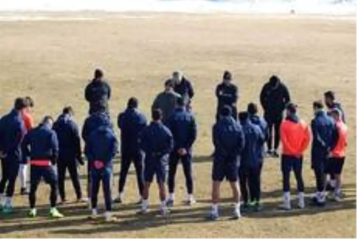 Vanspor Teknik Direktörü Taner Taşkın istifa etti