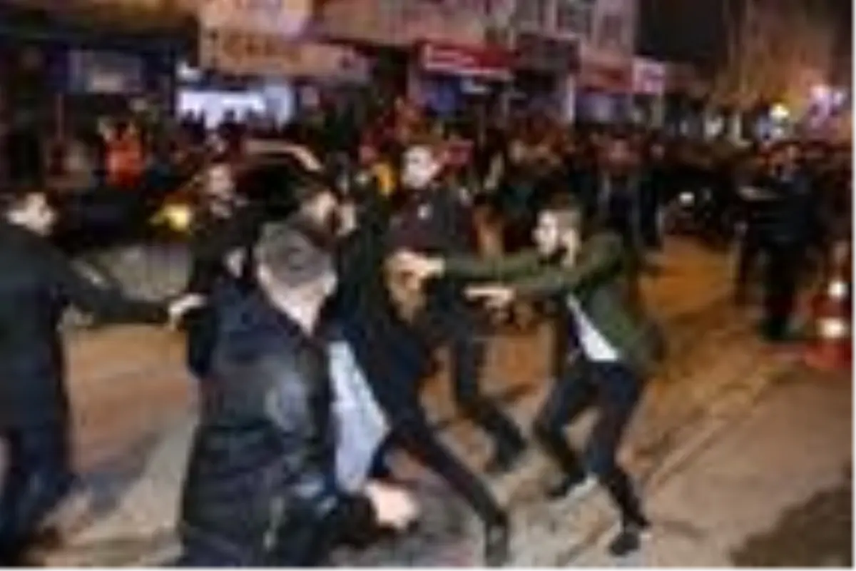 Adıyaman'da taraftarlar arasında arbede