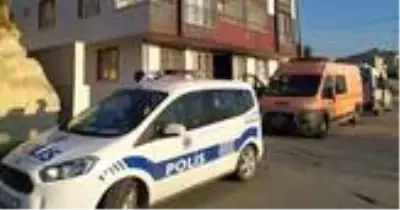 Başakşehir'de AFAD'ı alarma geçiren koku! 2'si çocuk 3 kişi hastanelik oldu Başakşehir'de AFAD'ı alarma geçiren koku! 2'si çocuk 3 kişi hastanelik oldu