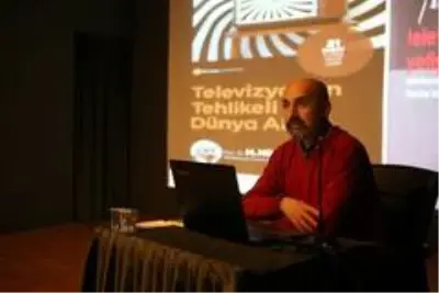 'Televizyonun Tehlikeli Dünya Algısı' OSM'de konuşuldu 'Televizyonun Tehlikeli Dünya Algısı' OSM'de konuşuldu