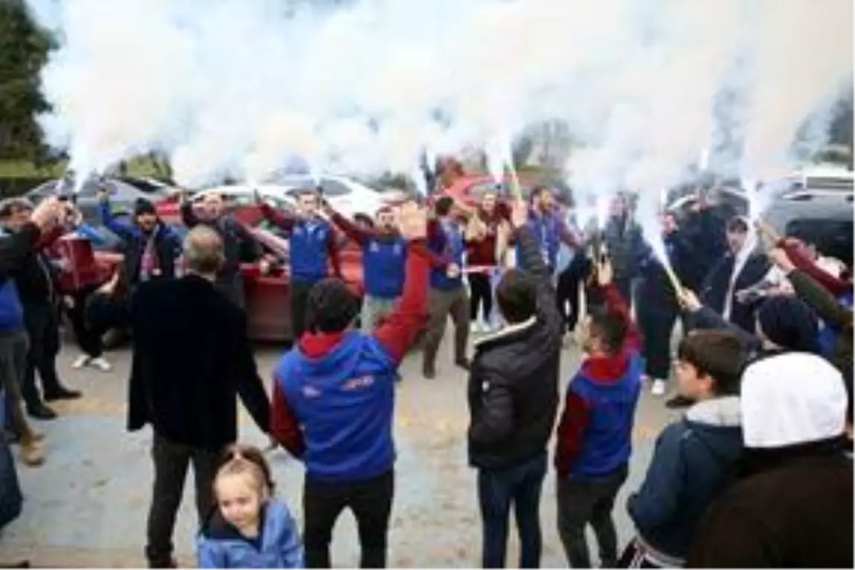 Trabzonspor Kulübü Başkanı Ahmet Ağaoğlu, Kocaeli'de etkinliğe katıldı