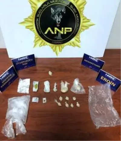 Adana'da uyuşturucu operasyonunda yakalanan 8 zanlıdan 3'ü tutuklandı Adana'da uyuşturucu operasyonunda yakalanan 8 zanlıdan 3'ü tutuklandı