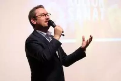 Başakşehirli öğrenciler, 'Bozkırın Tezenesi'ni andı Başakşehirli öğrenciler, 'Bozkırın Tezenesi'ni andı