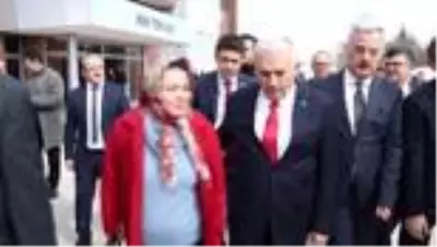Binali Yıldırım'a fahri doktora ünvanı verildi Binali Yıldırım'a fahri doktora ünvanı verildi