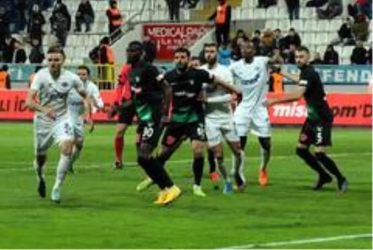 Kasımpaşa, 7 maç sonra 3 puanla tanıştı