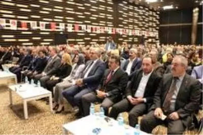 Konya'dan MHP'ye 350 yeni üye Konya'dan MHP'ye 350 yeni üye