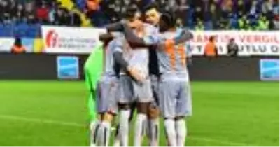 Son Dakika: Medipol Başakşehir, Çaykur Rizespor'u 2-1 mağlup etti