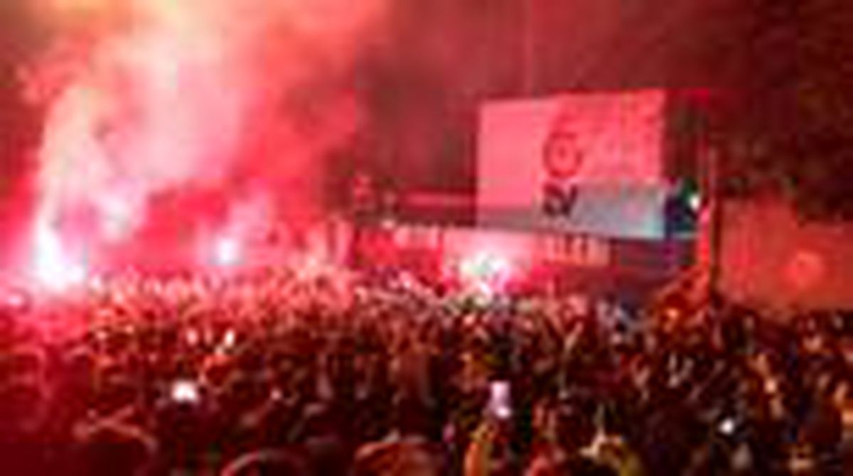 Spor galatasaray florya'da şampiyon gibi karşılandı