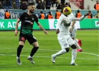 Süper Lig: Kasımpaşa: 1 - Denizlispor: 0 (İlk yarı) Süper Lig: Kasımpaşa: 1 - Denizlispor: 0 (İlk yarı)