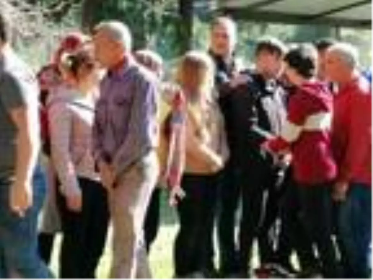 Ümmü, motosikletiyle çarptığı otomobilde yaralı bulundu, kurtarılamadı (3)