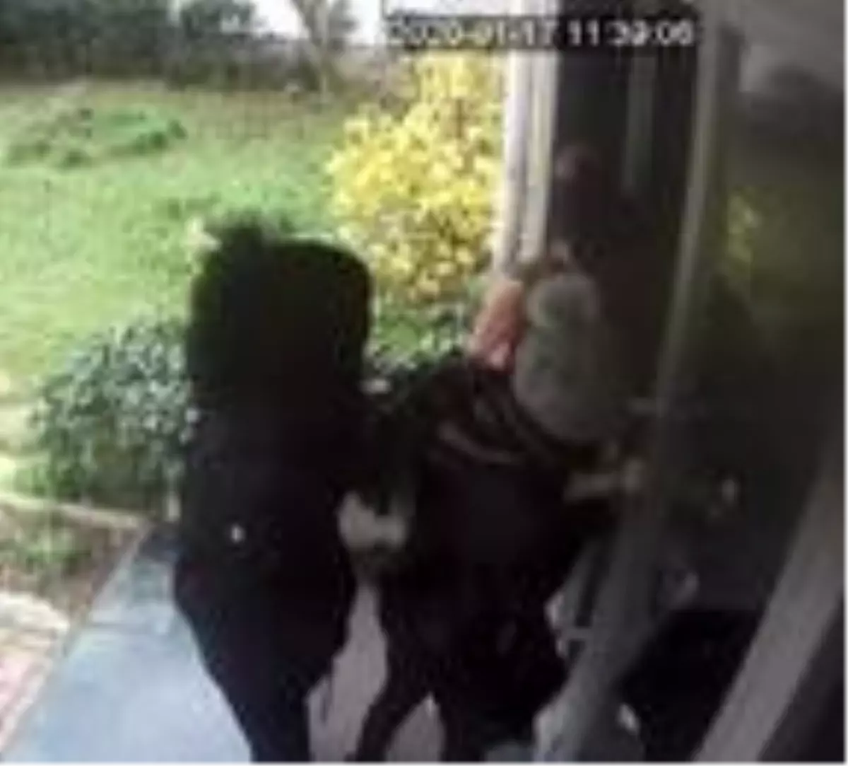 4 kişilik kadın hırsızlık çetesi yakalandı